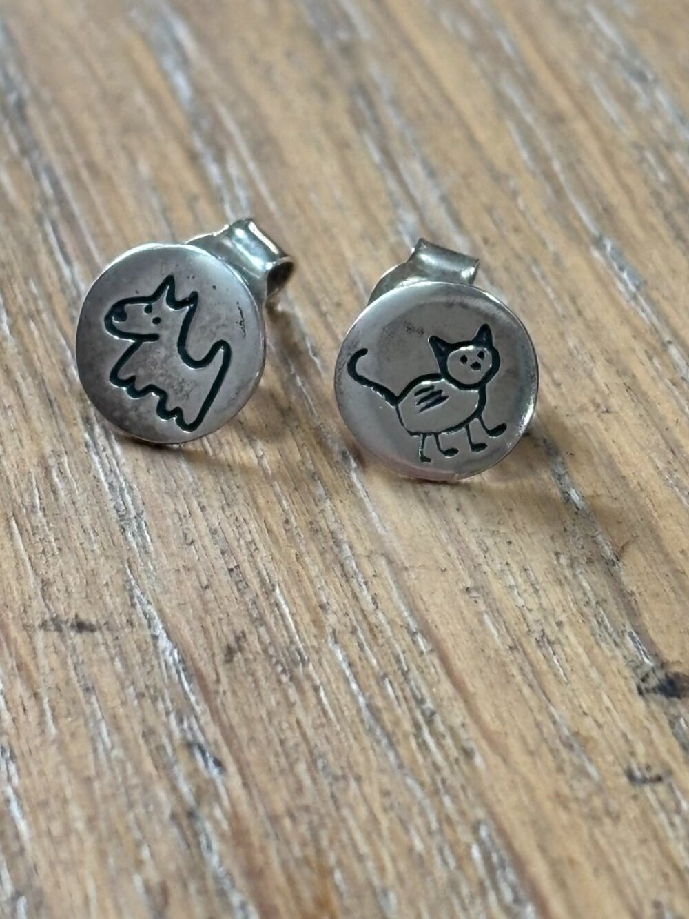 Vintage Silpada Sterling 925 silver earrings, Dog And Cat Post Studs P1986